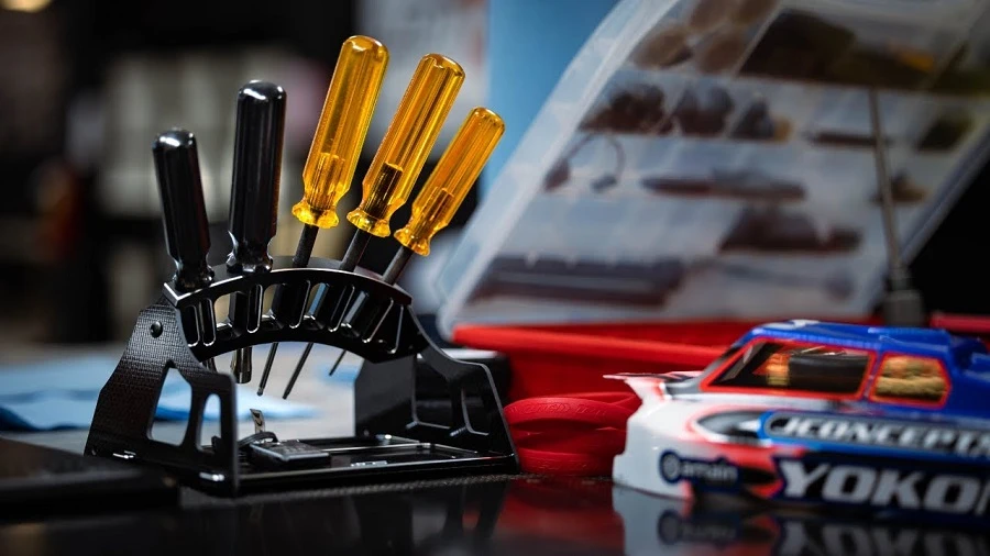 JConcepts store 9 JConcepts store -JConcepts store 3